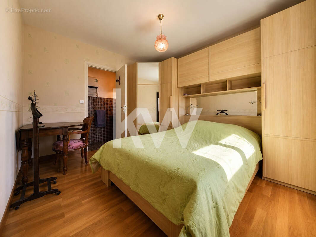 Maison 143 m² à Saint-Denis-En-Val  - photo 6