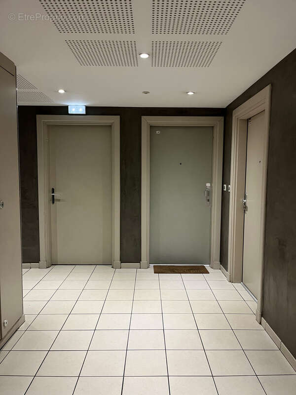 Appartement à MARSEILLE-7E