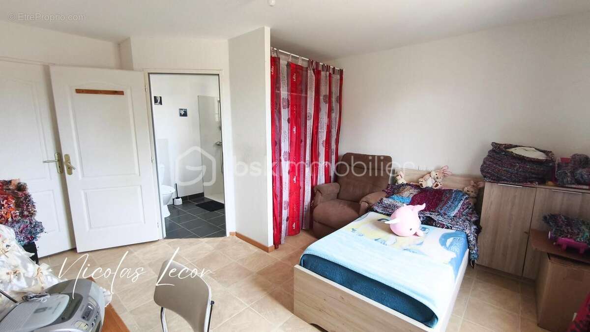 À la recherche d'une maison capable de s'adapter à tous vos projets ? Cette propriété pourrait bien être celle que vous attendie - photo 7