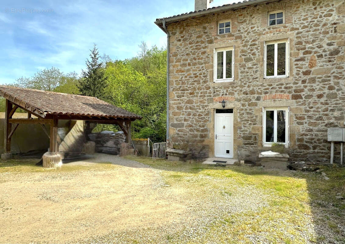 Maison à CHAVANAY