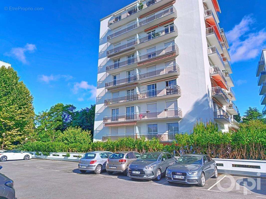 Appartement à LONGJUMEAU