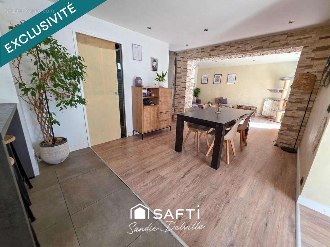Maison 150 m² à Marolles-En-Brie  - photo 4