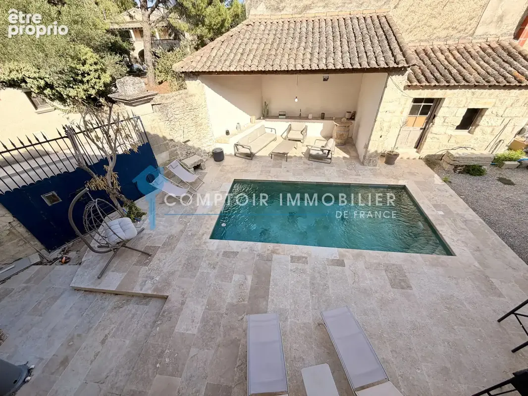En exclusivité  Pépite et rare A vendre Vergèze, maison vigneronne entièrement rénové 190 m2 environ sur 300 m - photo 7