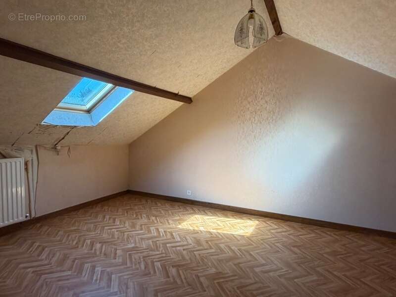 Maison à CUISERY