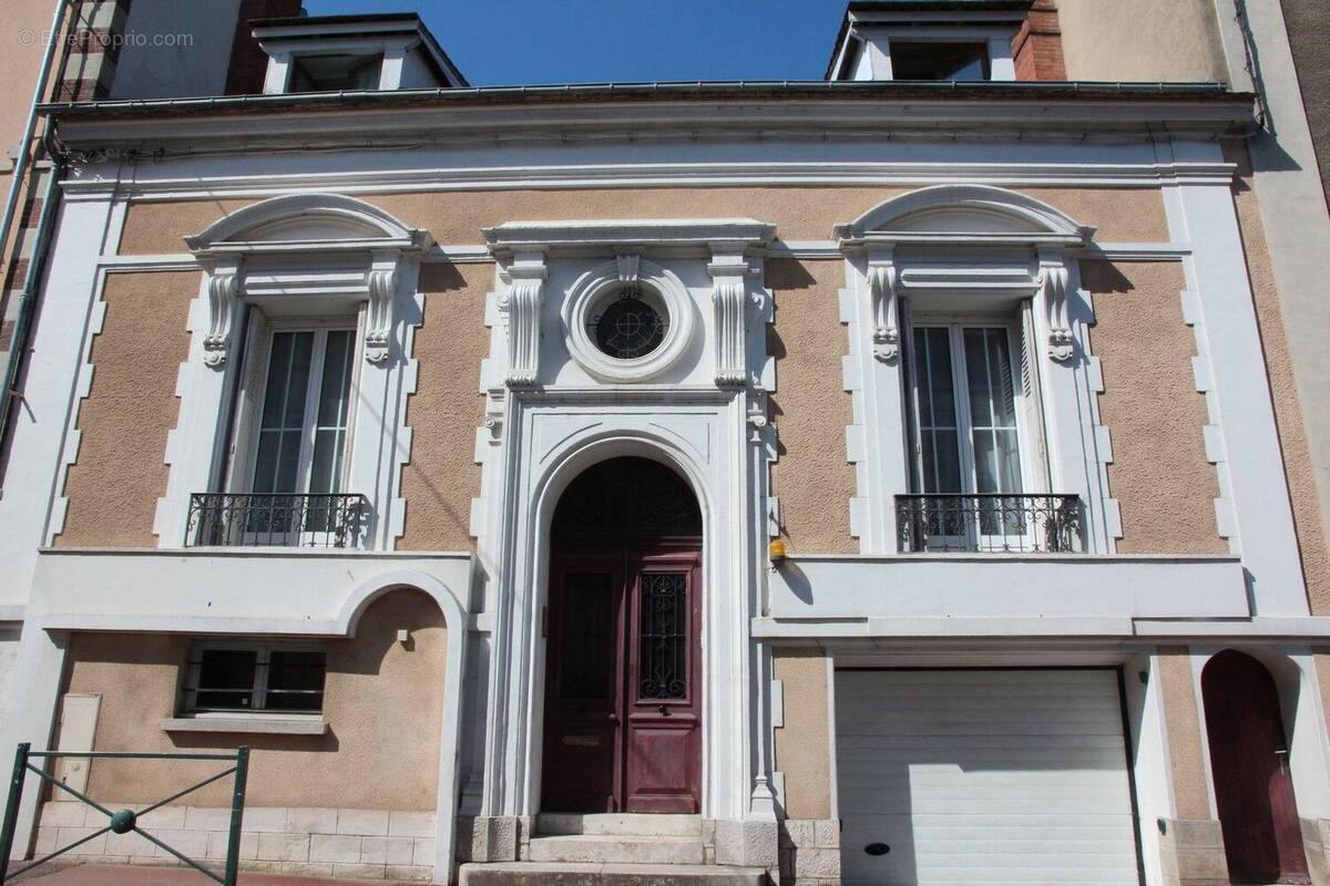 Maison à MONTARGIS