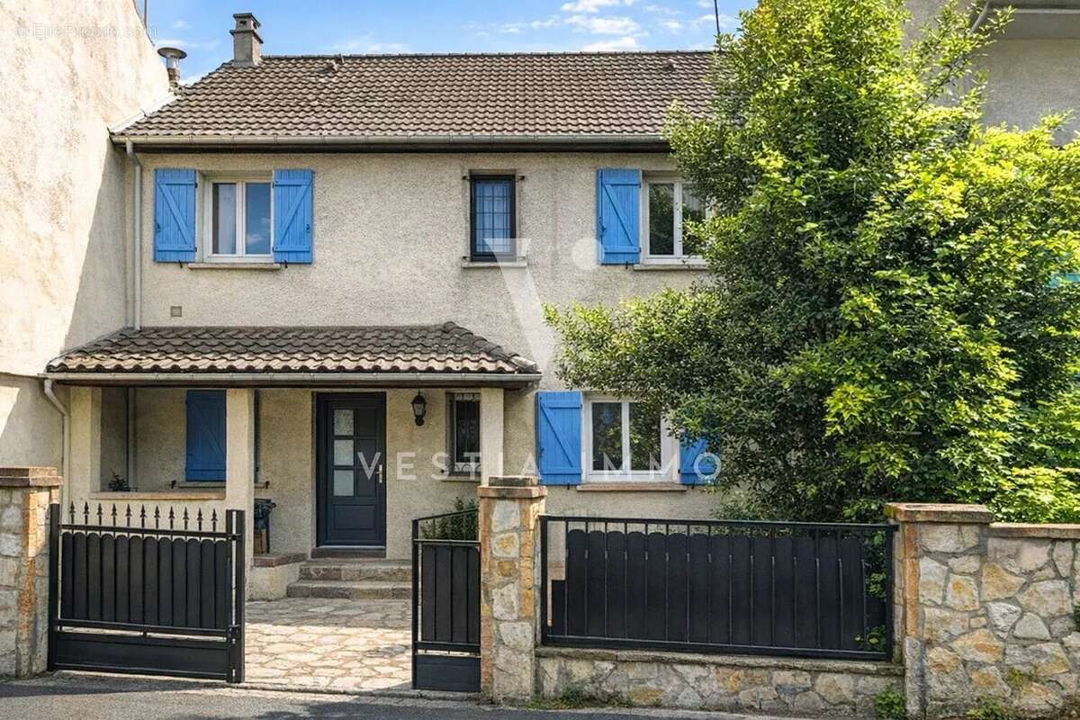 Maison à ROMAINVILLE