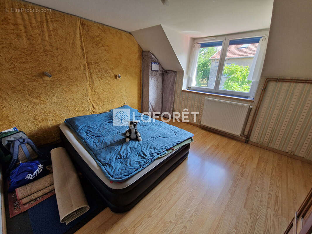 Maison à DAMPIERRE-SUR-SALON