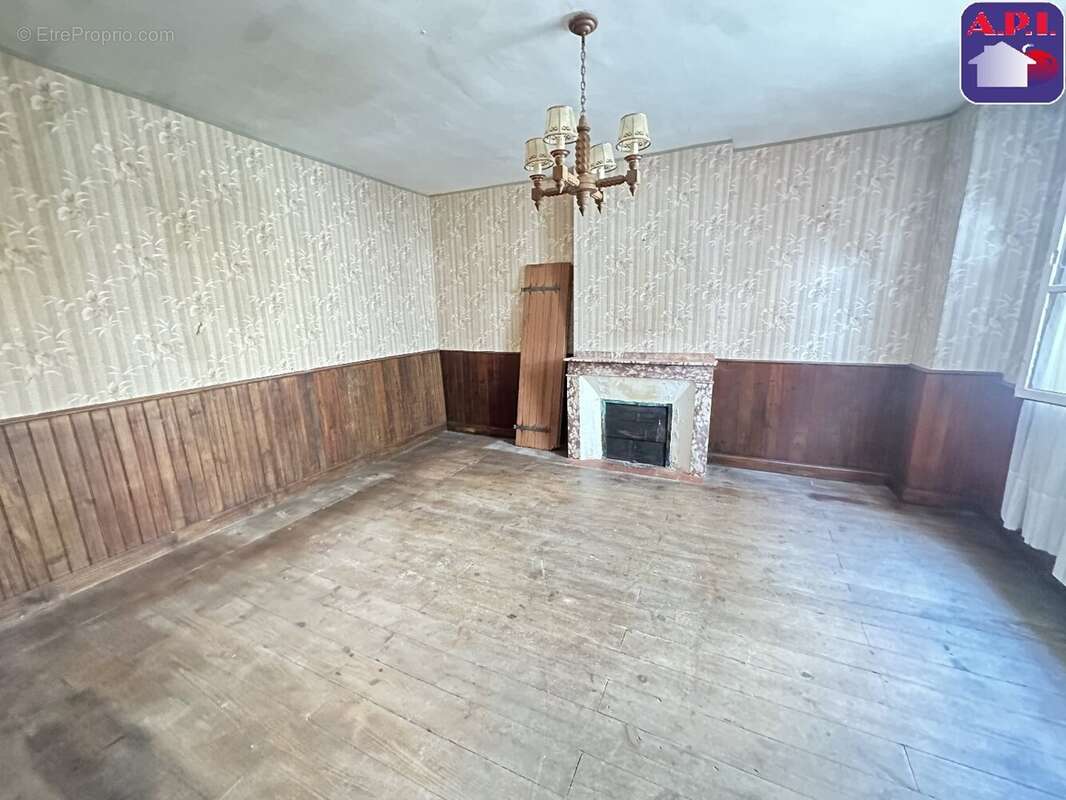 Maison à LA BASTIDE-DE-SEROU