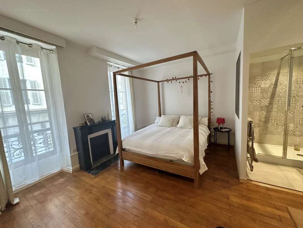 Appartement à AIX-LES-BAINS
