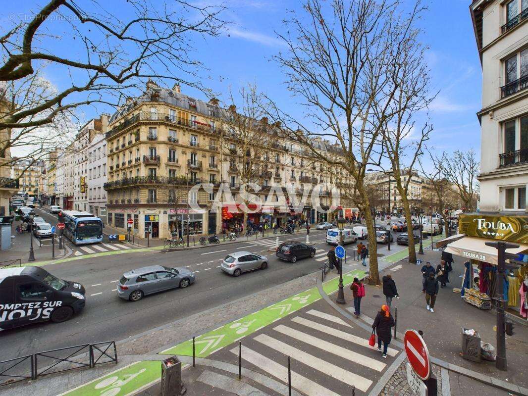 Appartement à PARIS-18E