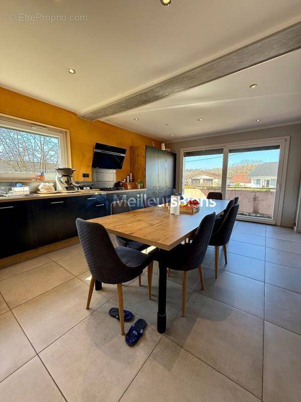 Maison à ECHENOZ-LA-MELINE