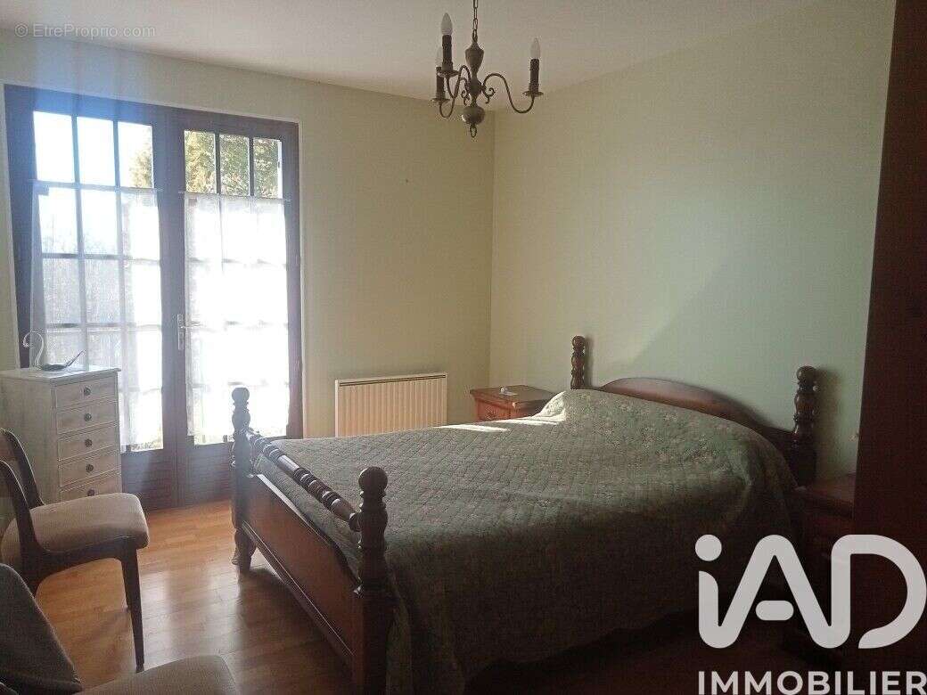 Maison 159 m² à Rocquencourt  - photo 6