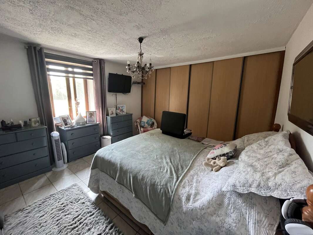 Charmant maison de campagne de 3 chambres proche d'une ville - photo 8