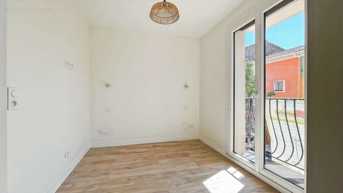 Appartement à MANDELIEU-LA-NAPOULE