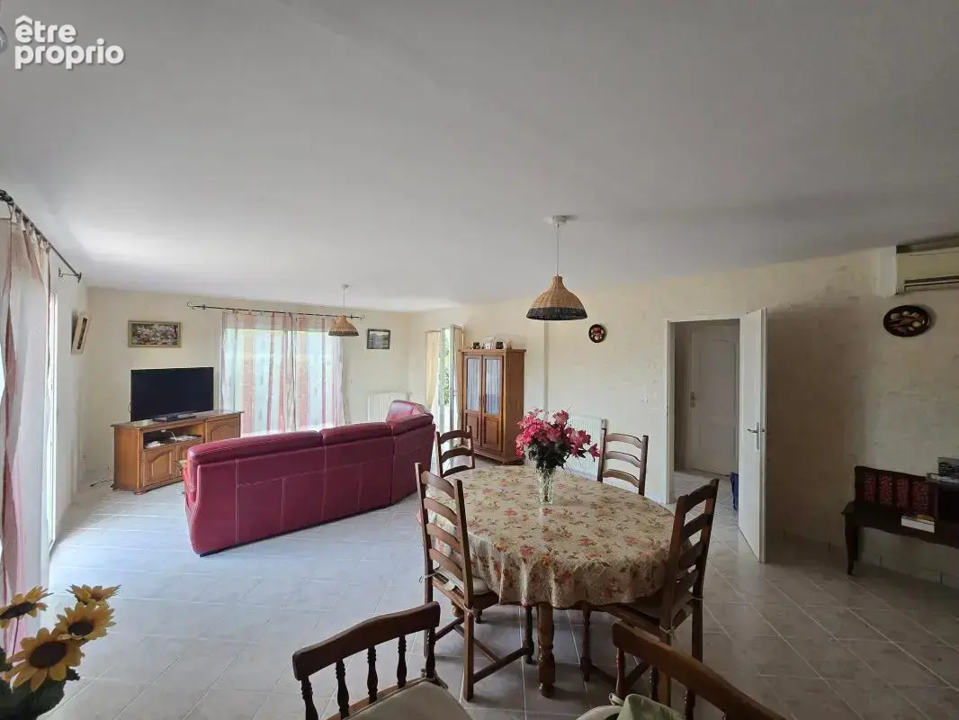 Maison de plain-pied – env. 130 m² – 3 chambres – Garage – Saint-Cyprien (secteur Collège) - photo 2