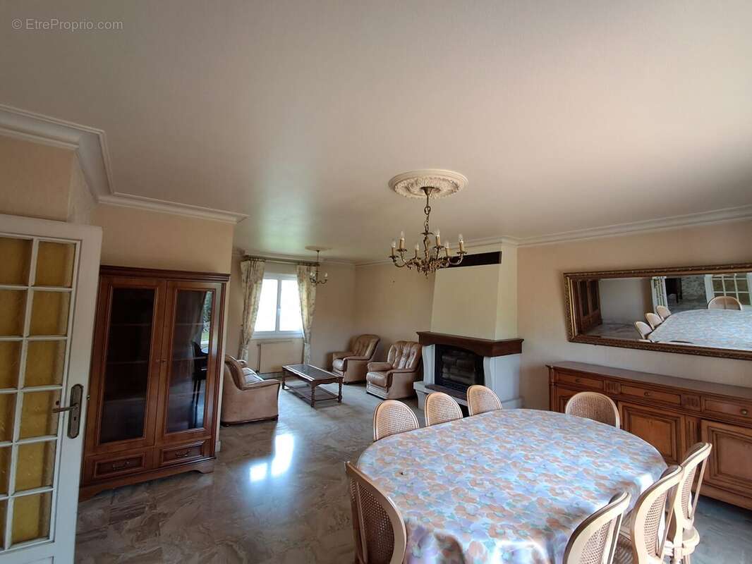 Maison 150 m² à Loudeac  - photo 4