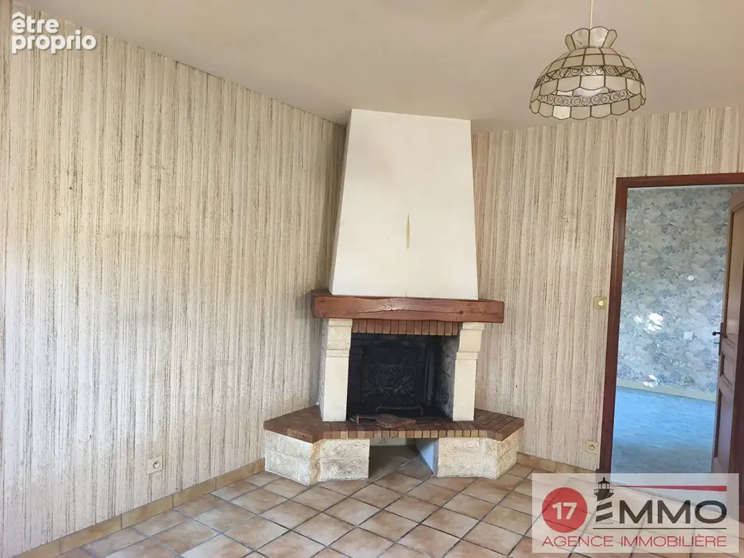 Maison T3 de 87 m² à Champdolent - photo 2