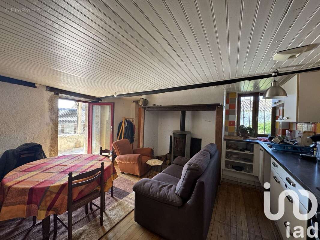 Photo 2 - Maison à LE MONTAT