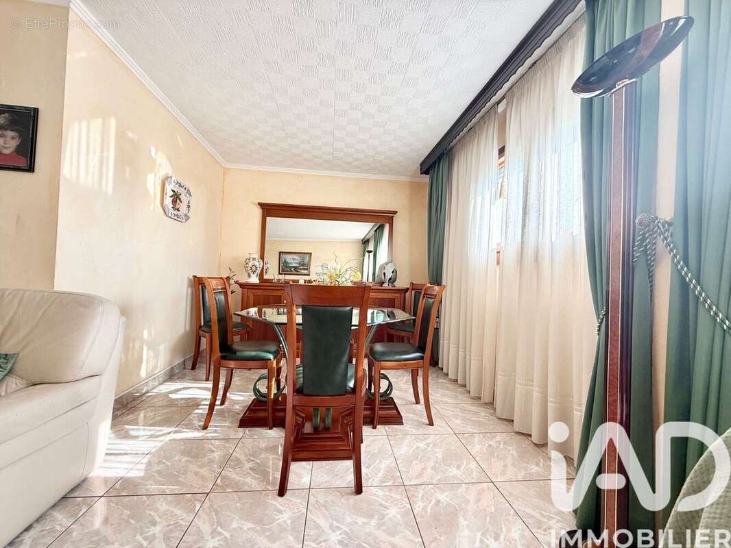 Photo 6 - Appartement à CHILLY-MAZARIN