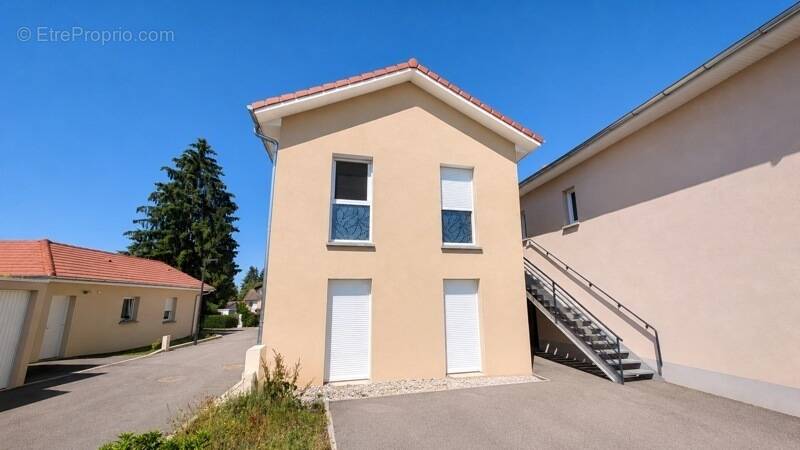 Appartement à LES ABRETS