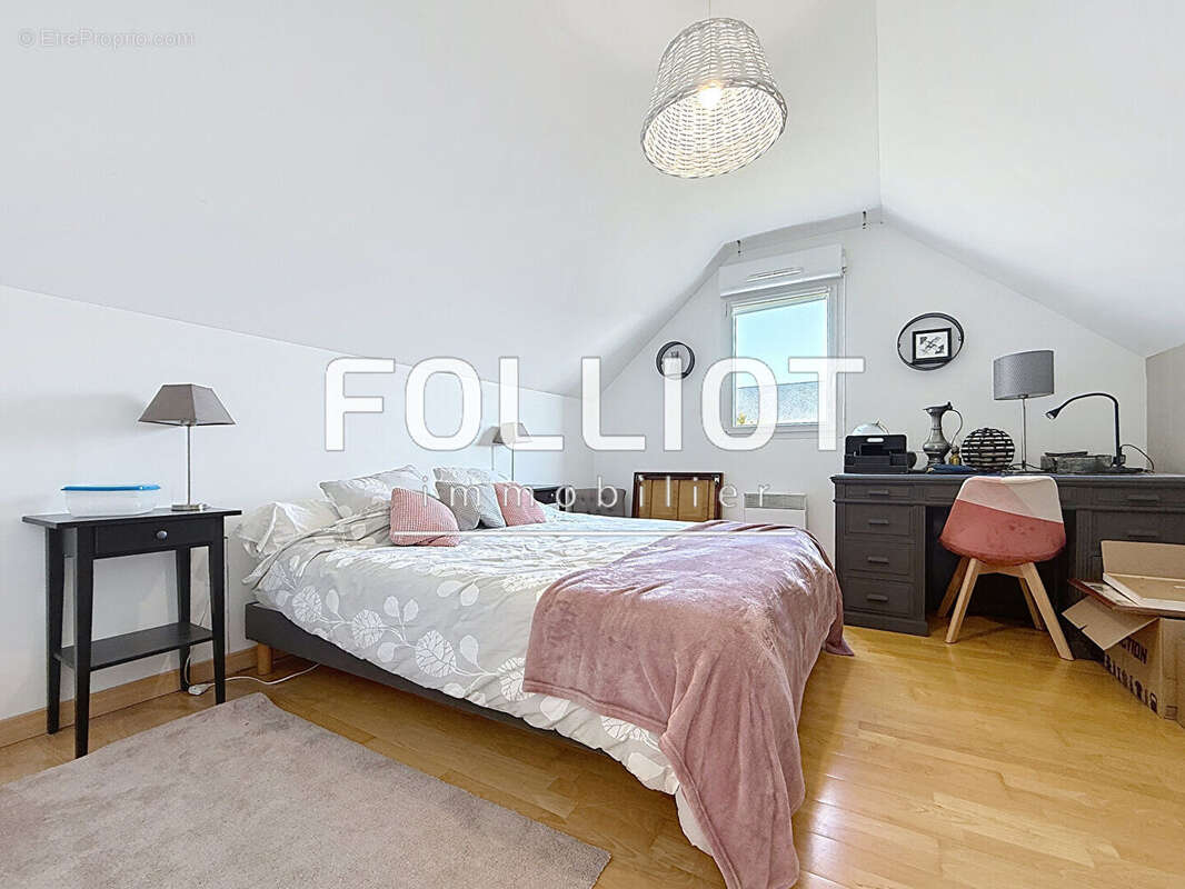 Maison à GOUVILLE-SUR-MER