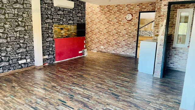 Commerce à SAINT-ANDIOL