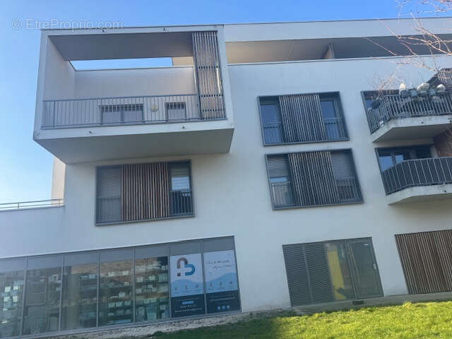Appartement à BEZANNES