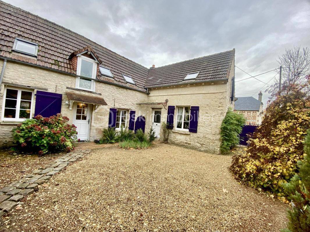 Maison à NOUVION-LE-VINEUX