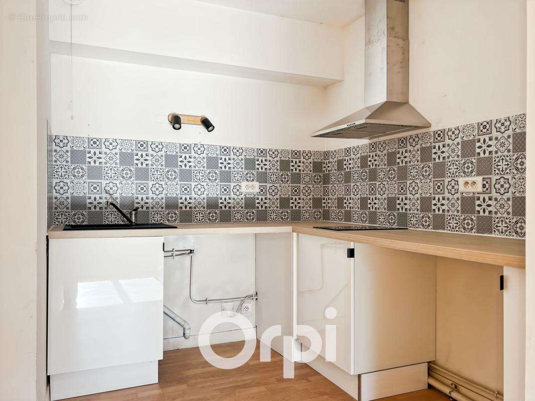 Appartement À Vendre - photo 3