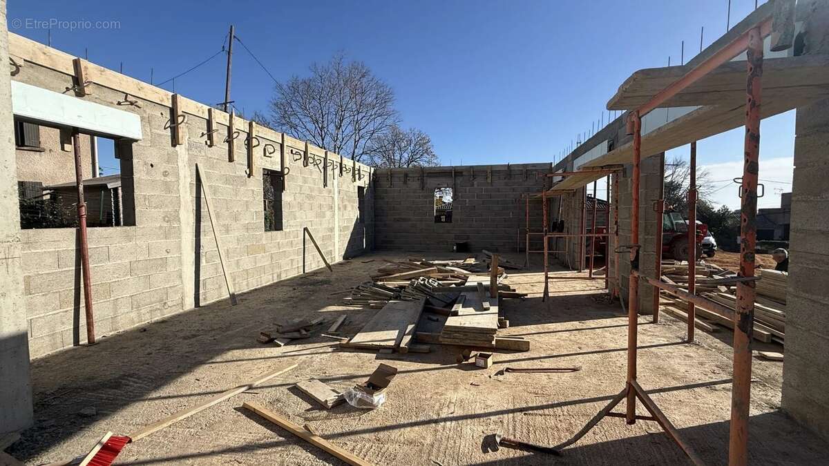 Maison à SANTA-LUCIA-DI-MORIANI