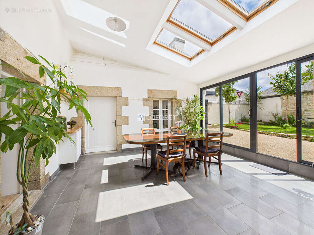 Maison à PLONEOUR-LANVERN