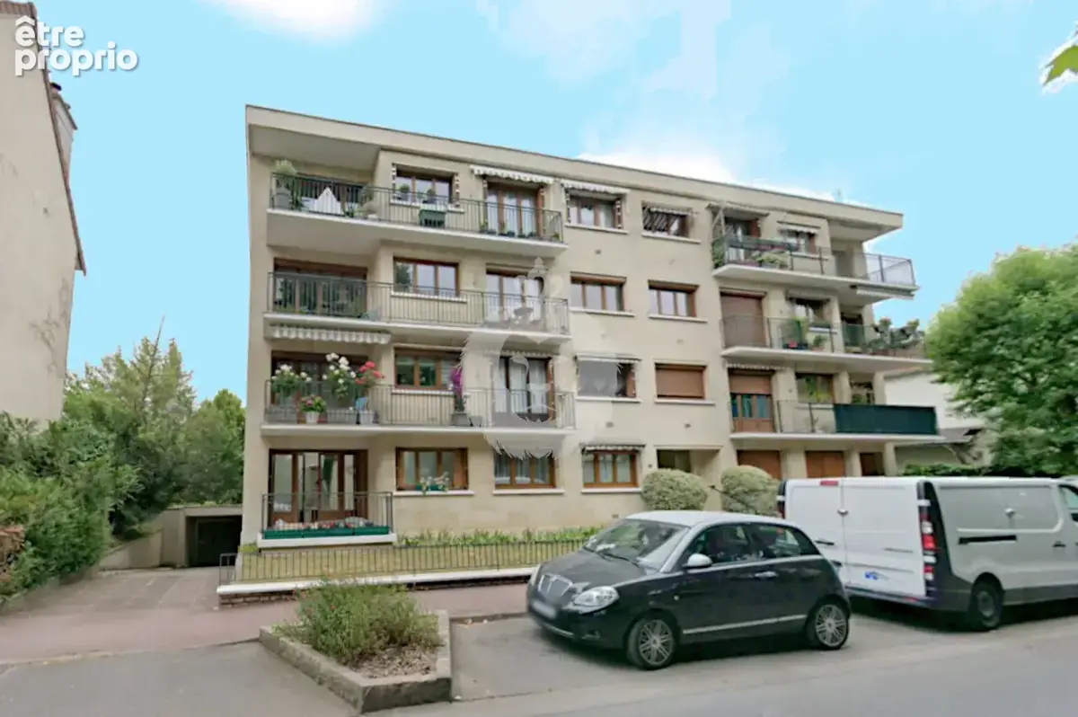 Box garage stationnement aux muriers - photo 4