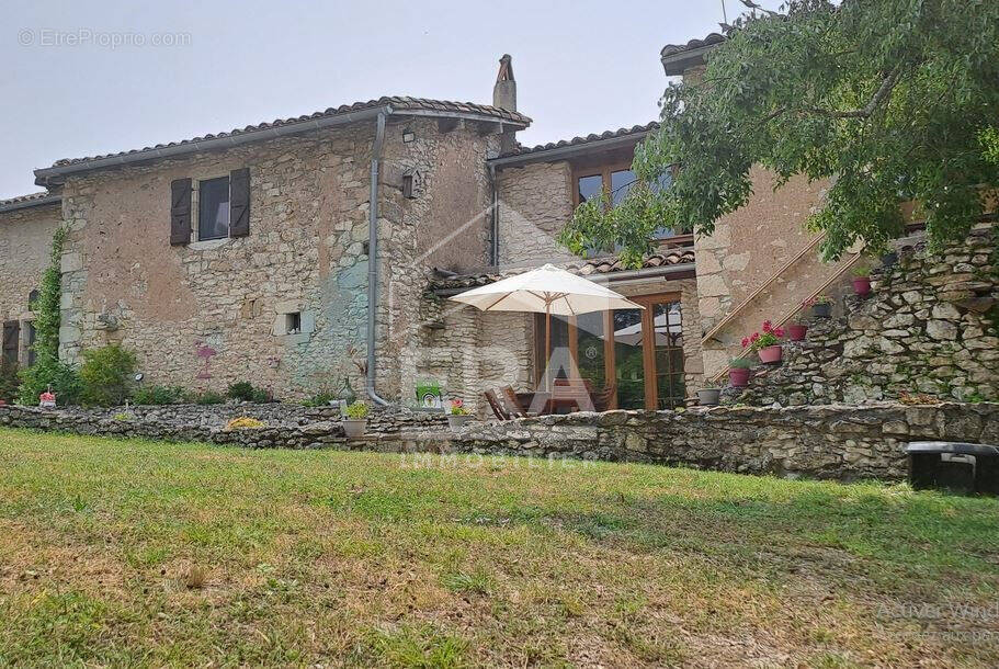 Autre à CASTELNAU-DE-MONTMIRAL