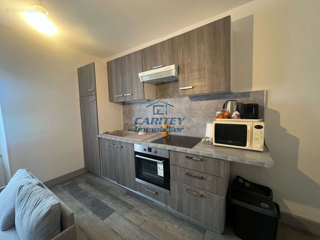 Immeuble de rapport - centre ville de LURE (70200) - photo 3