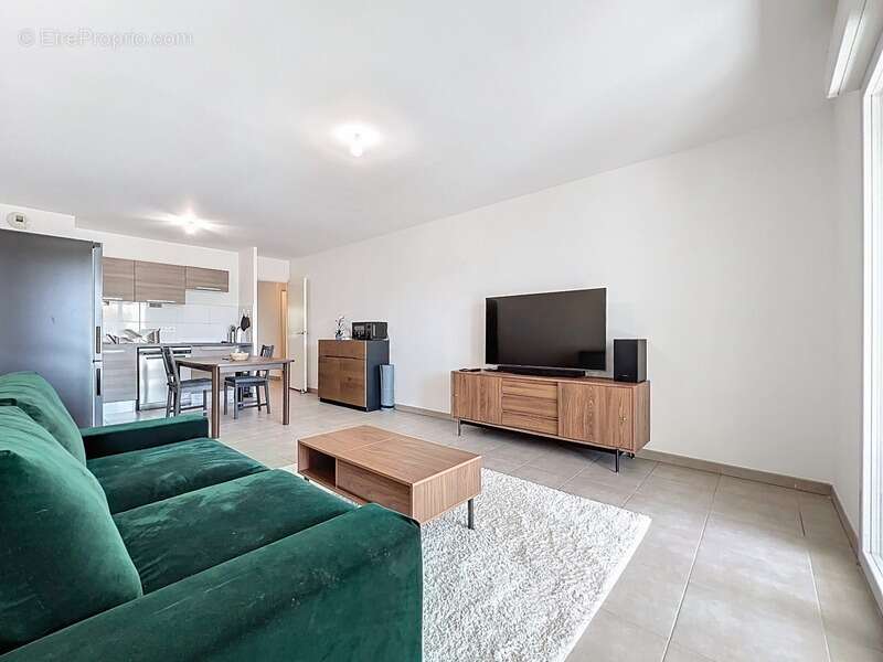 Appartement à vendre 2ème étage avec ascenseur, 3 pièces - 61 m2 + terrasse 11,30 m2 + parking couvert sécurisé - photo 9