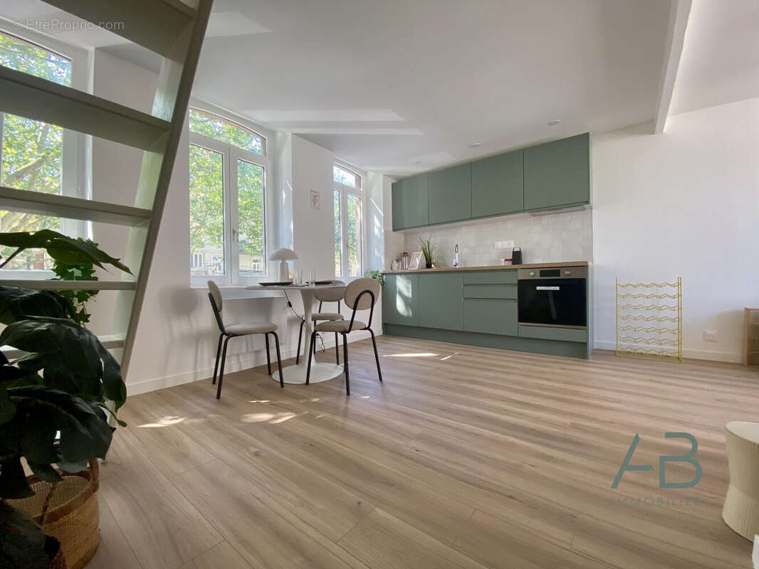 Appartement 35 m² à Lille  - photo 7