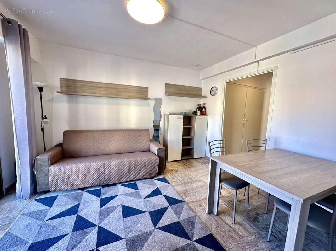 Appartement 25 m² à Nice  - photo 3