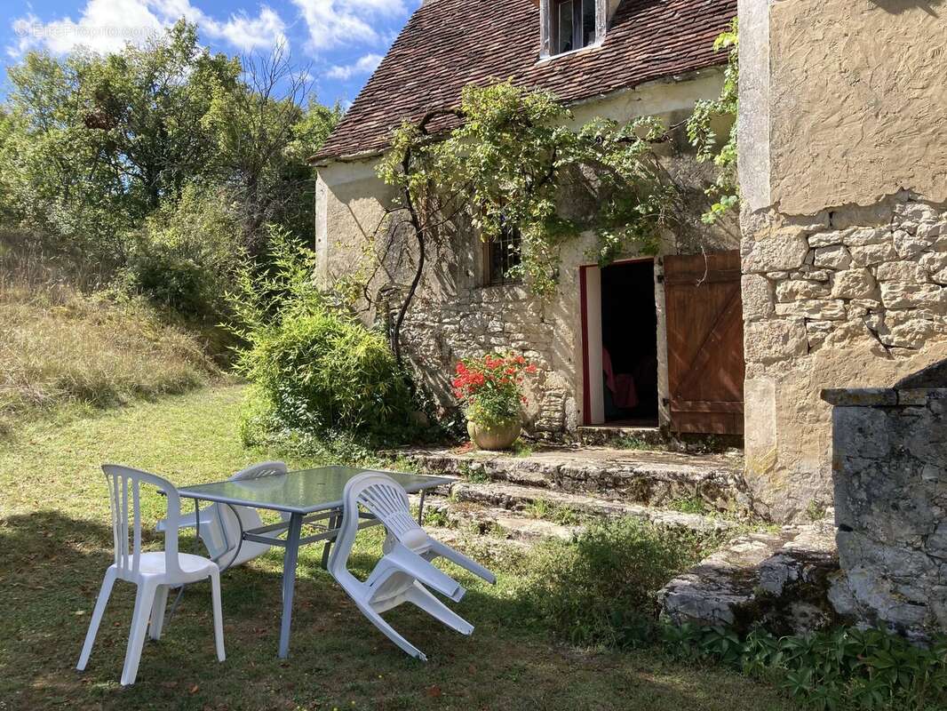 Maison à GINOUILLAC