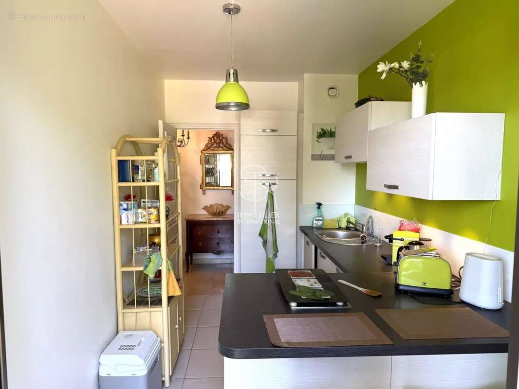 Villeneuve-Loubet · Hauts de Vaugrenier · 2p 65 m² · transformable 3 pièces - photo 10
