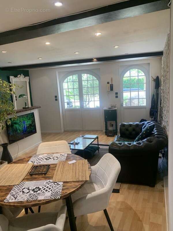 Appartement à MESCHERS-SUR-GIRONDE