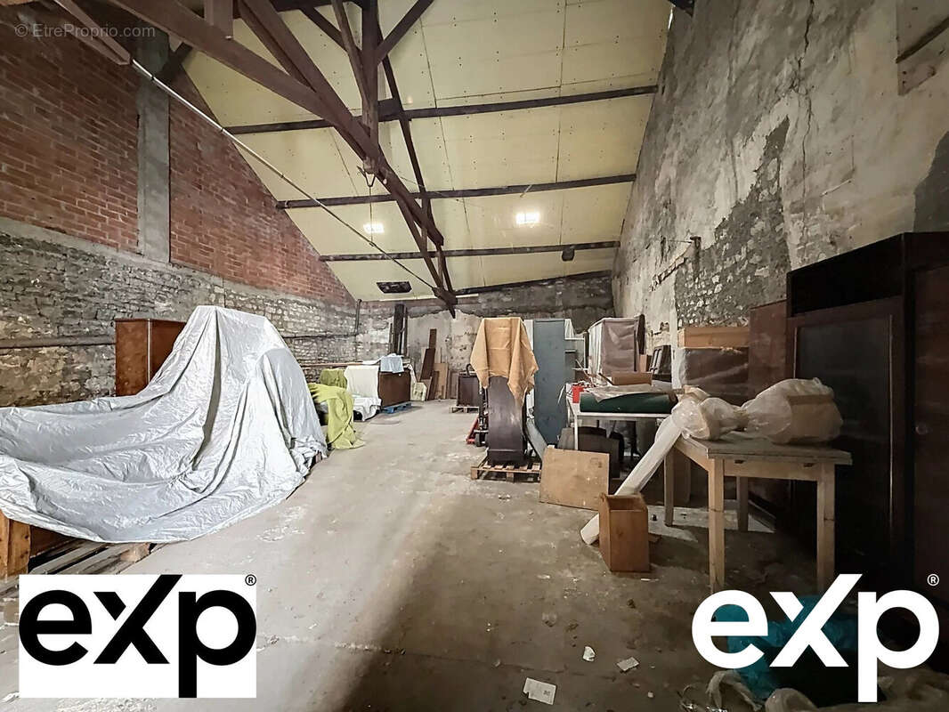 Commerce à MANTES-LA-JOLIE