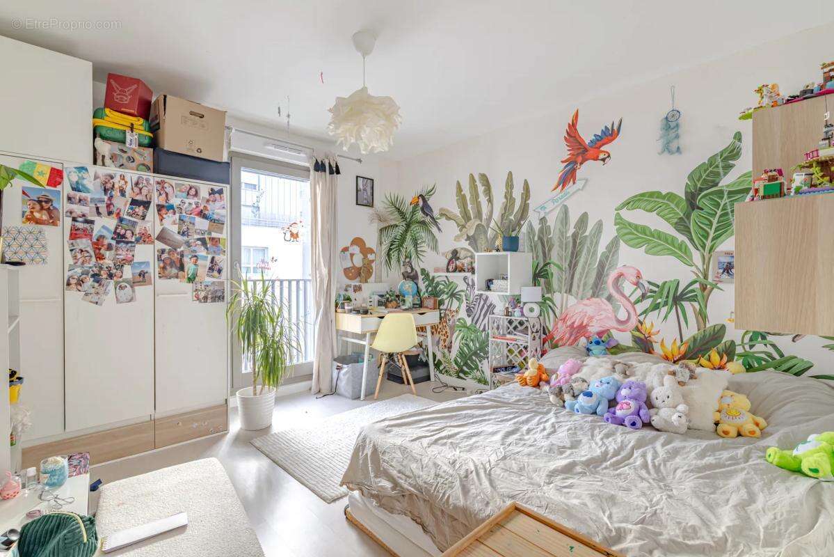 Appartement à COLOMBES