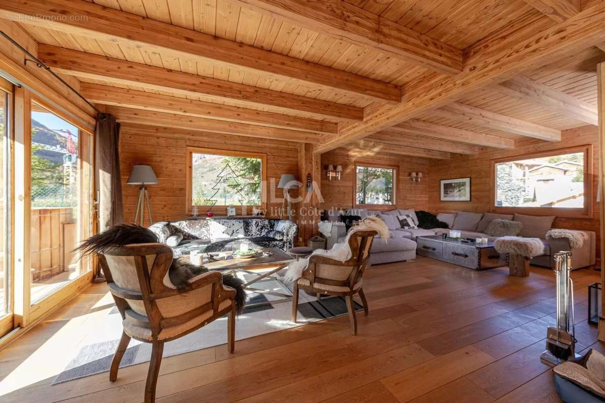 Maison à SAINT-ETIENNE-DE-TINEE