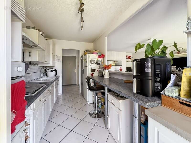 Appartement à SAINT-VICTORET
