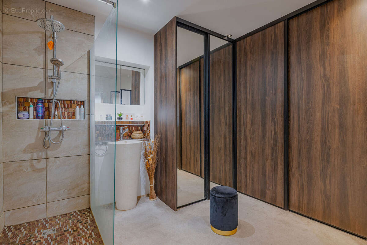 Appartement à CALUIRE-ET-CUIRE