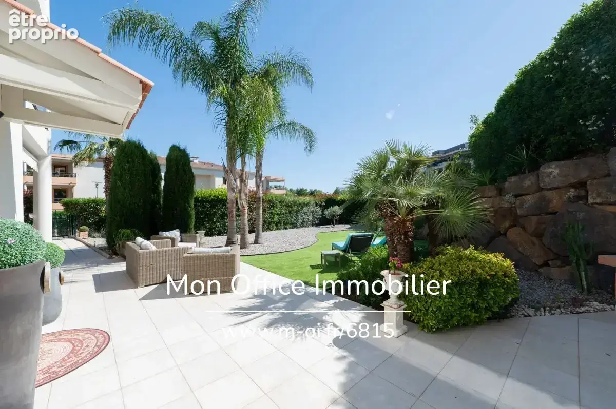 Appartement à SAINT-RAPHAEL