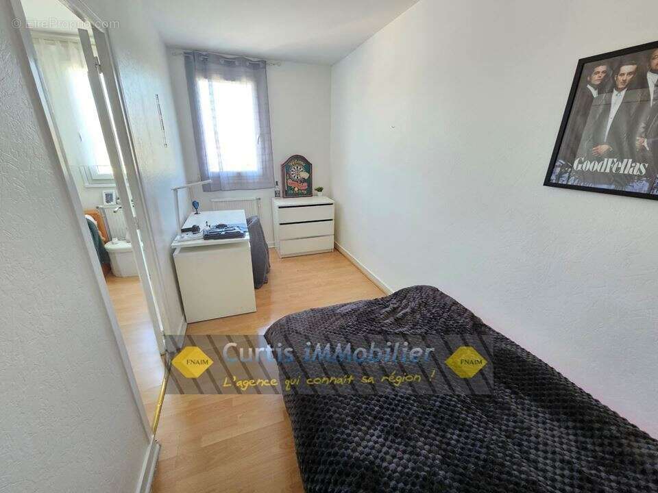 Appartement 83 m² à Firminy  - photo 9