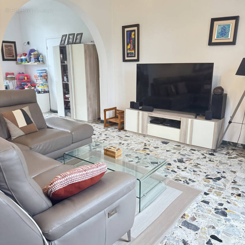 Maison à MONTIGNY-LES-CORMEILLES