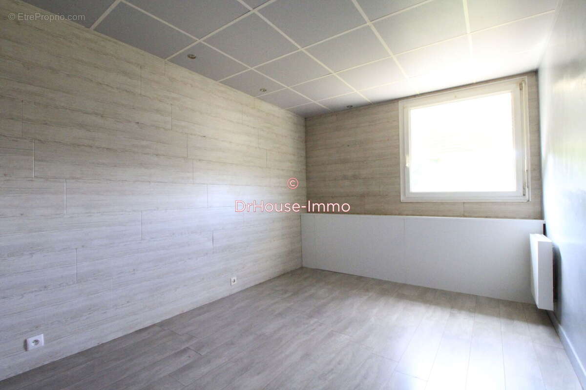Appartement 62 m² à Evreux  - photo 8