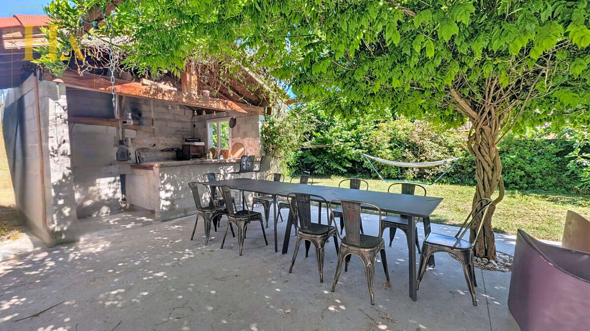 Maison à ROMANS-SUR-ISERE